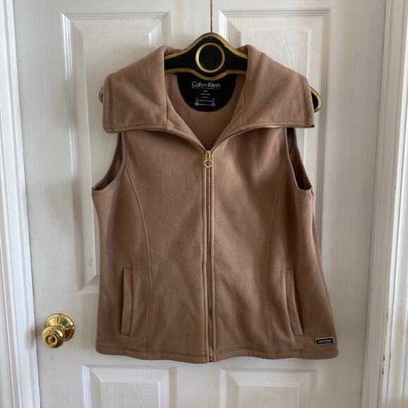 Calvin Klein Large Performance brown zipper front vest - Picture 1 of 6